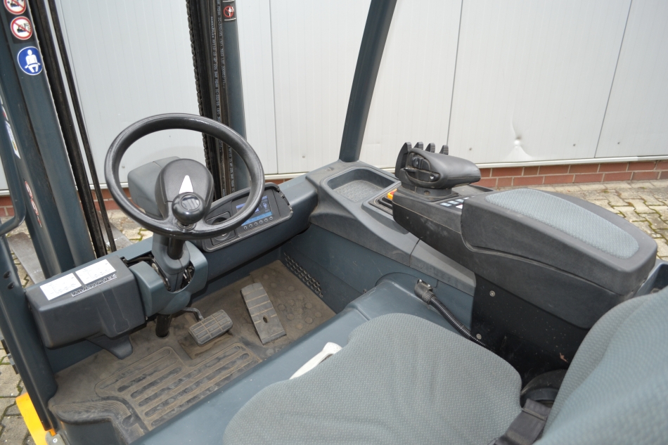 Jungheinrich EFG425K